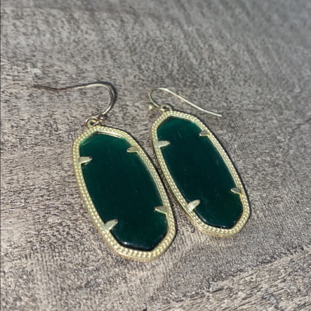 Emerald Cat Eye Kendra Scott Elle Earrings